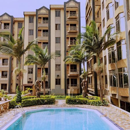 Prestige Hotel Suites Кампала Экстерьер фото