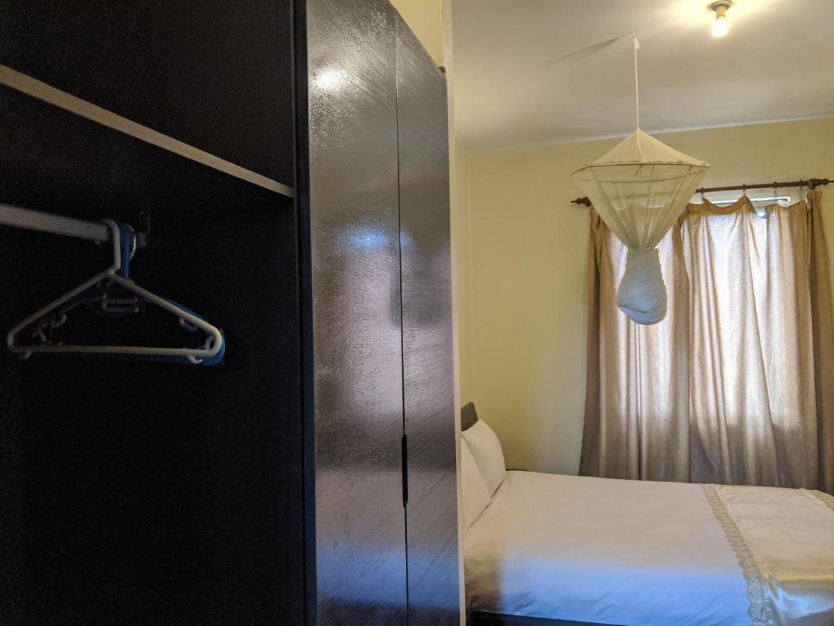Prestige Hotel Suites Кампала Экстерьер фото