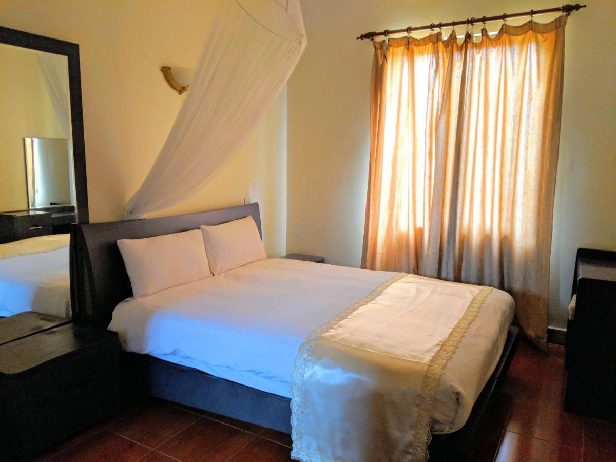Prestige Hotel Suites Кампала Экстерьер фото