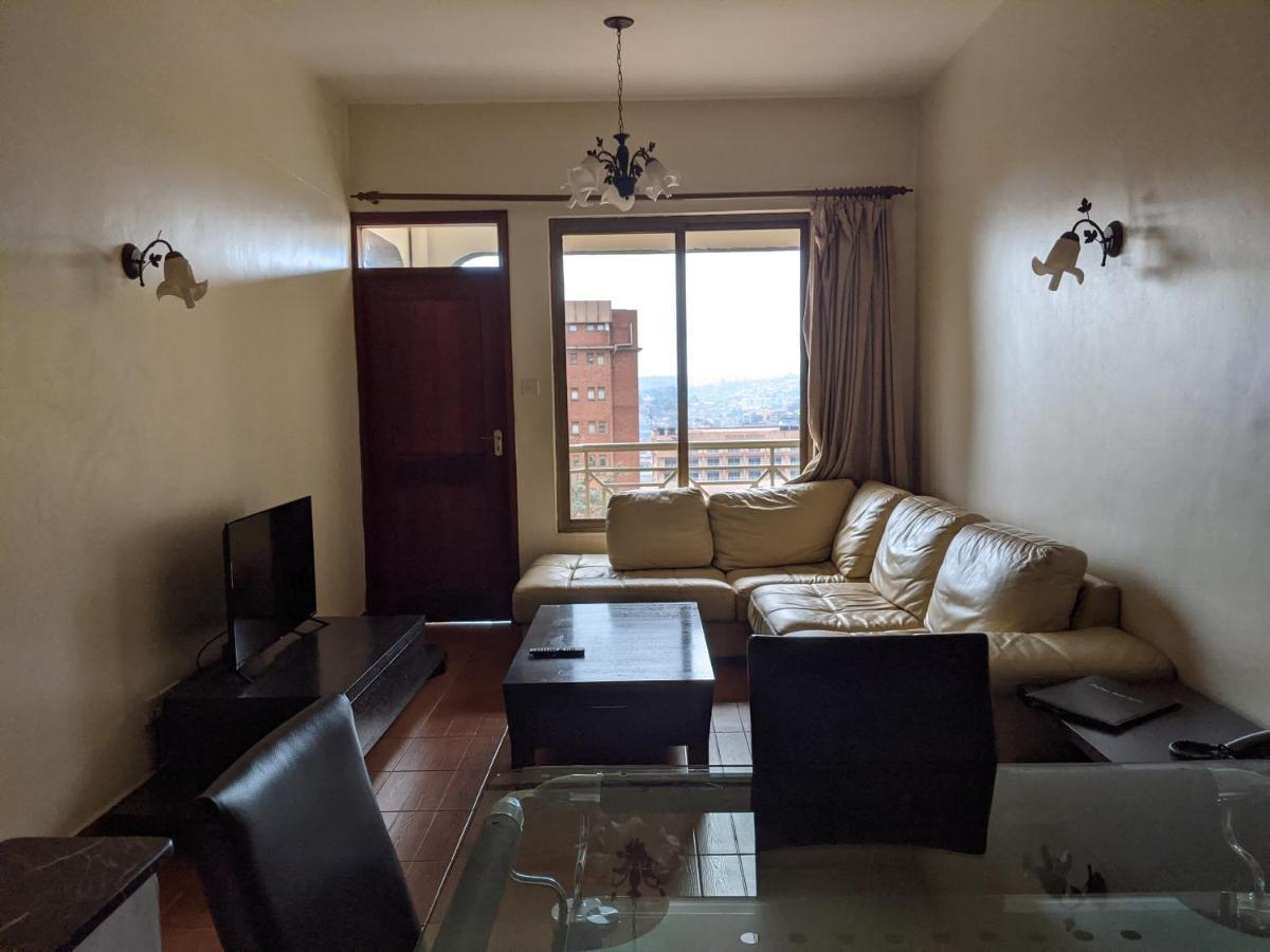 Prestige Hotel Suites Кампала Экстерьер фото