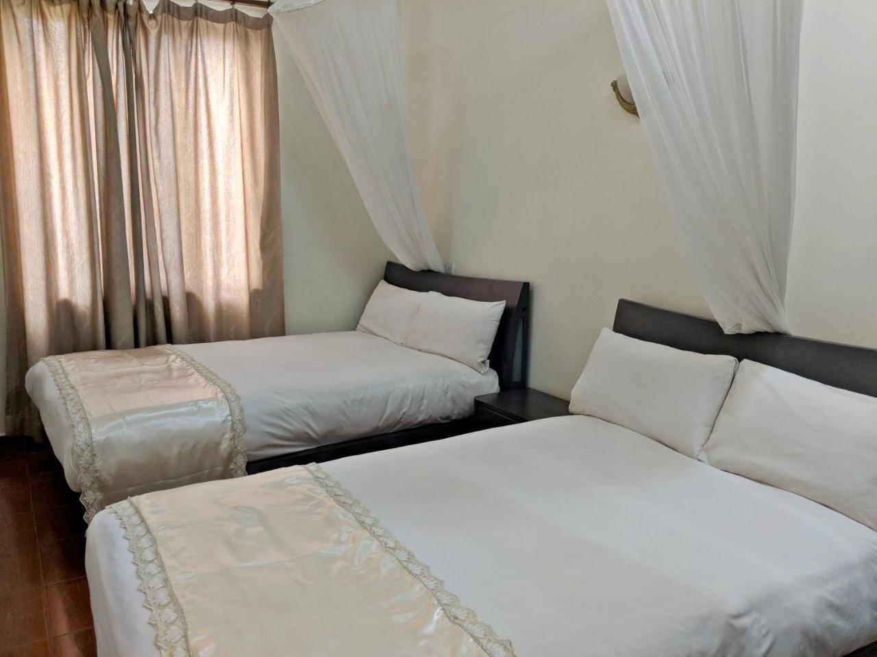 Prestige Hotel Suites Кампала Экстерьер фото