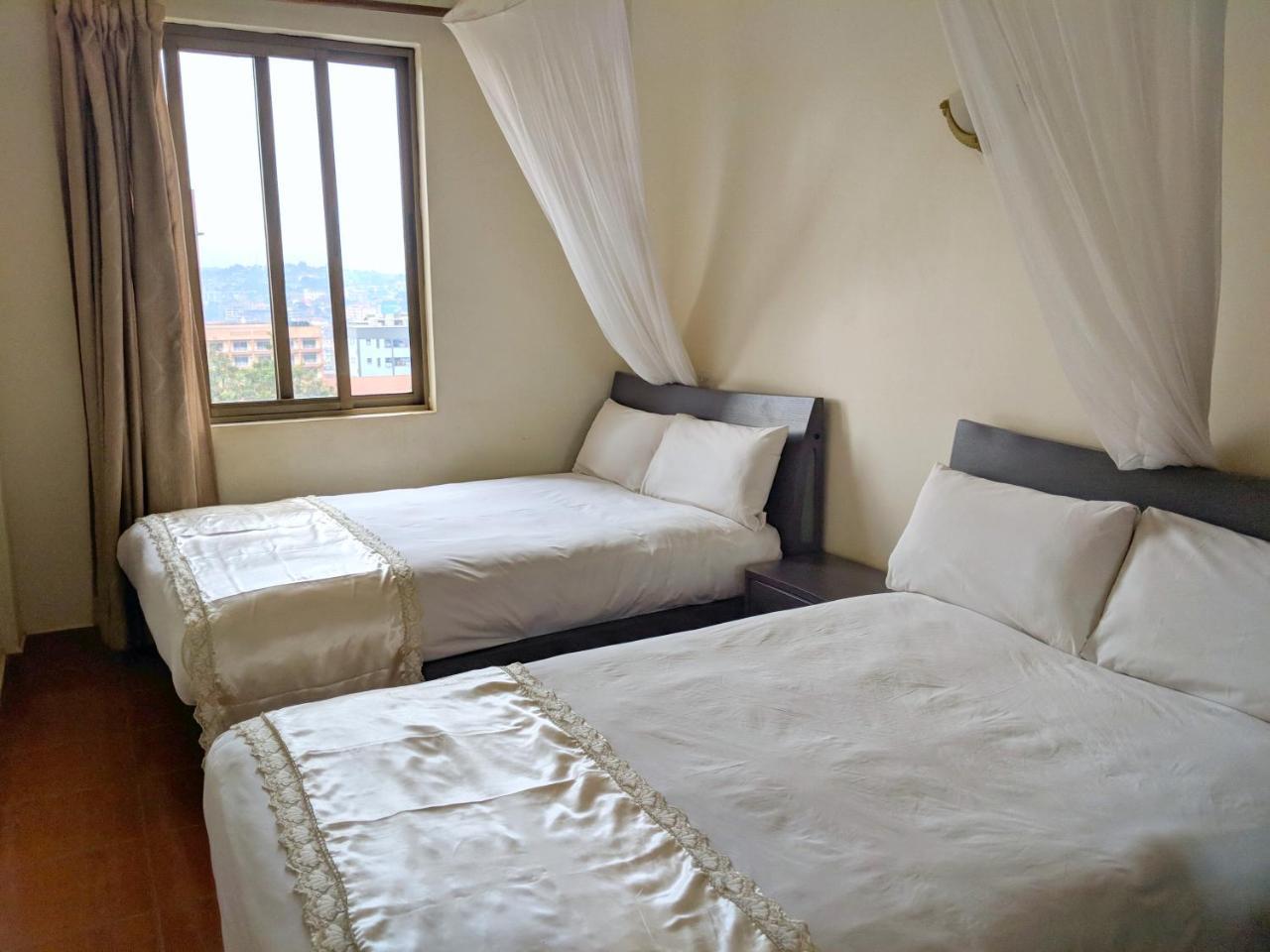 Prestige Hotel Suites Кампала Экстерьер фото