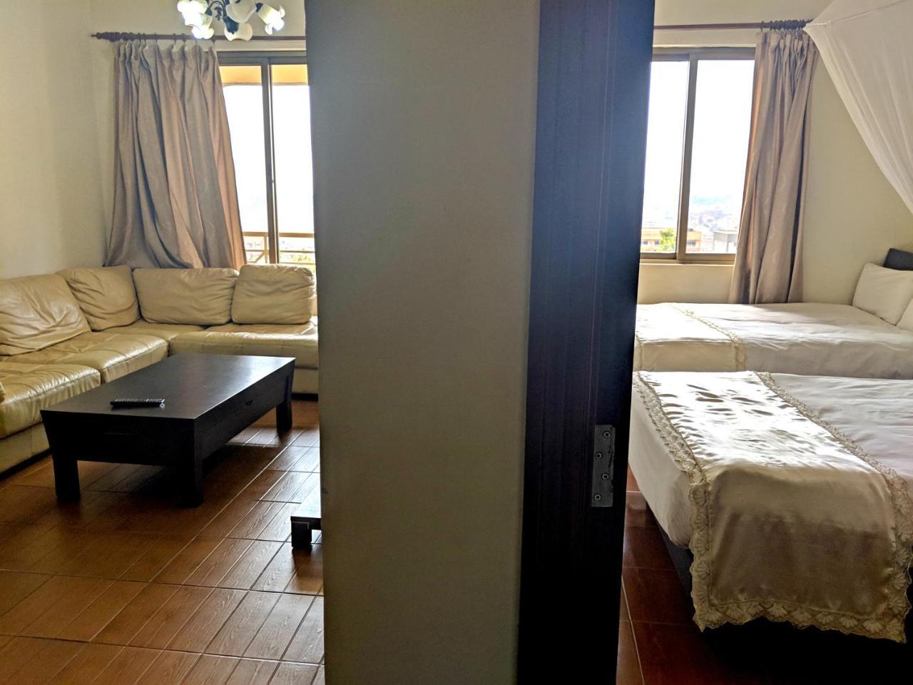 Prestige Hotel Suites Кампала Экстерьер фото