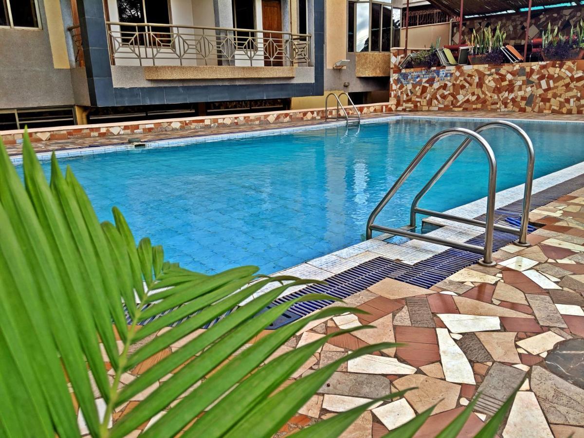 Prestige Hotel Suites Кампала Экстерьер фото